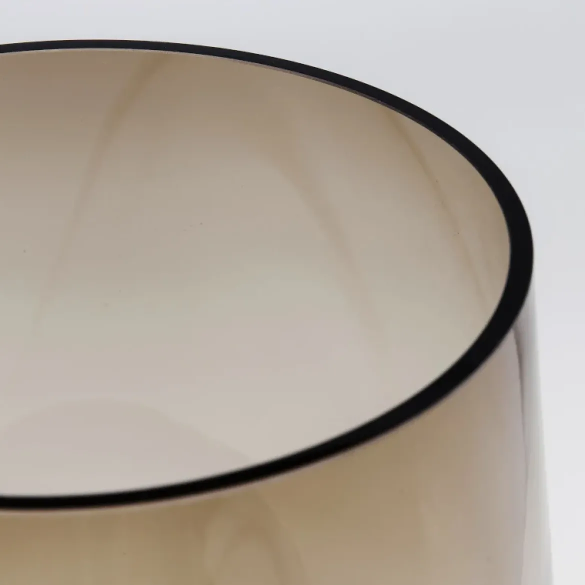 Noble ring vase Brun